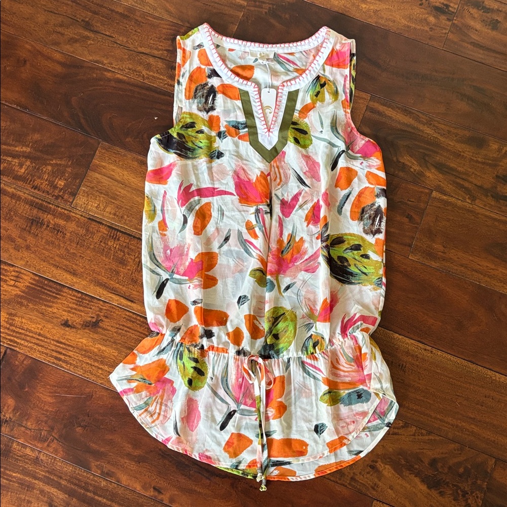 C Brand | Corral Floral Sleeveless Blouse - Picture 2 of 10